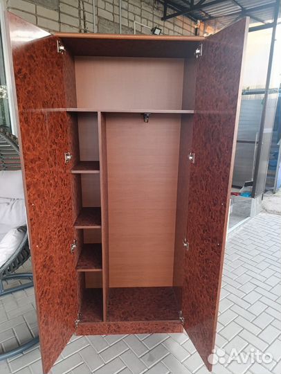Шкаф для одежды б/у