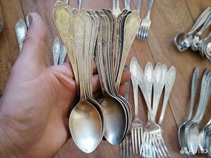 Мельхиоровые ложки десертные СССР
