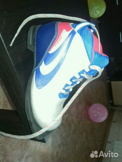 Ботинки лыжные