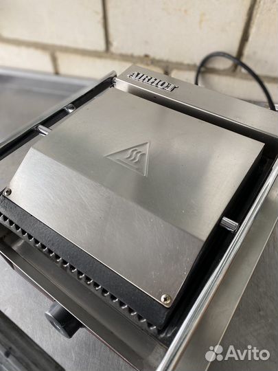 Гриль контактный Airhot