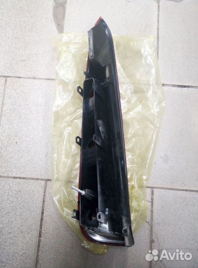 Фонарь задний правый и левый Ford Fusion