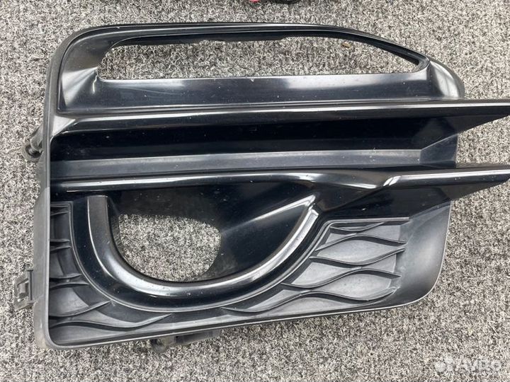 Фара противотуманная передняя правая Infiniti Q50