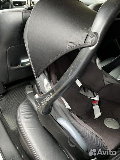 Автолюлька maxi cosi с базой
