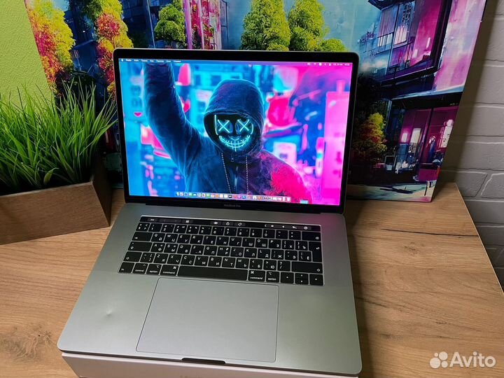 Macbook pro 15 2019 i9 - 8 ядер- 500gb