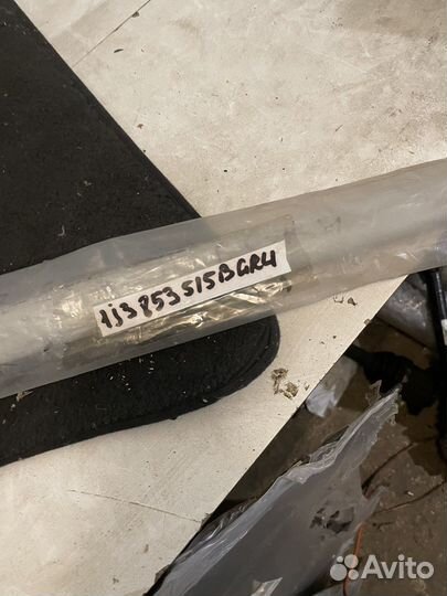 Молдинг передней левой двери Volkswagen Golf