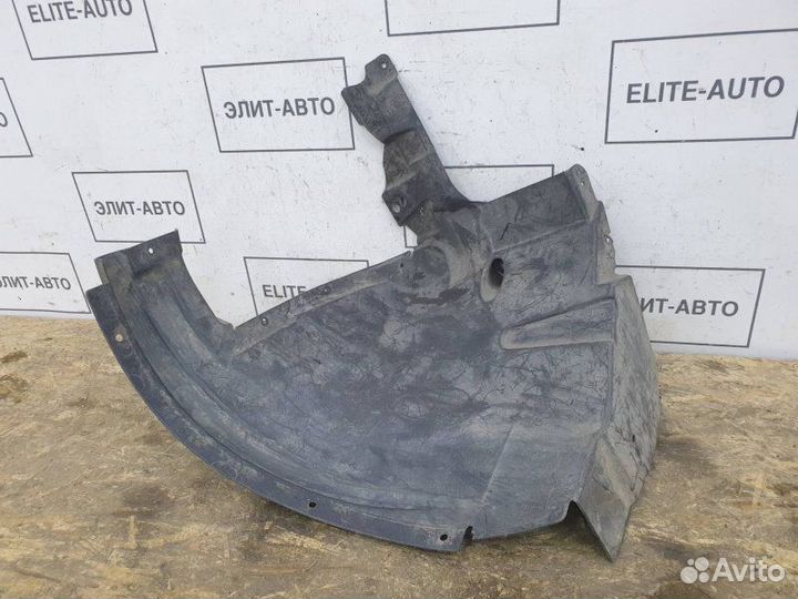 Подкрылок часть правый Bmw X5 E70