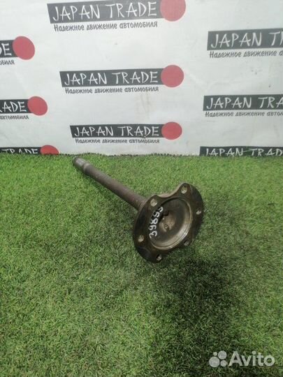 Полуось передний правый Toyota Granvia KCH16