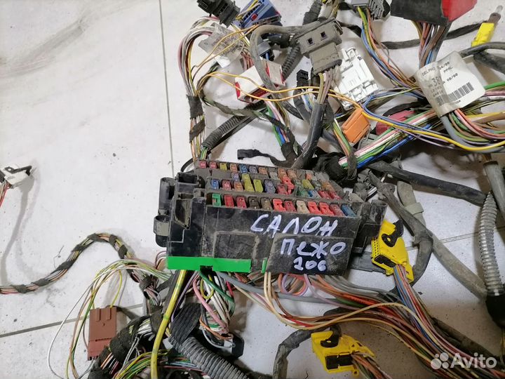 Жгут проводка салона Peugeot 206 хэтчбэк 1.4 2008