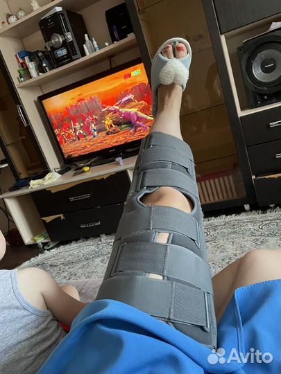 Коленный ортез