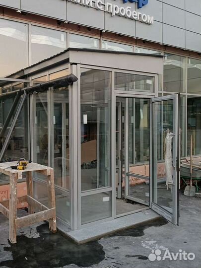 Входная дверь