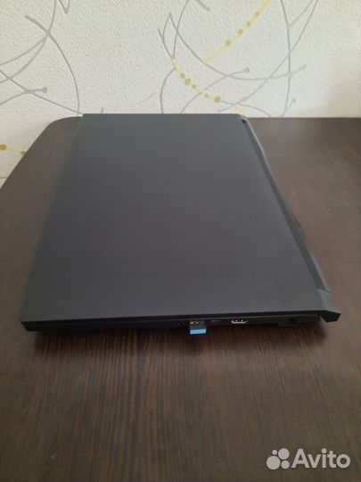 Игровой ноутбук Msi