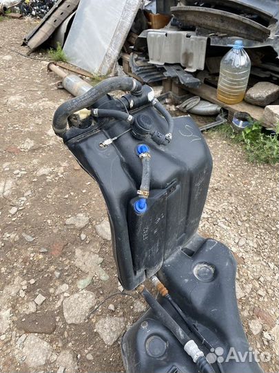 Топливный бак Volkswagen Passat B5