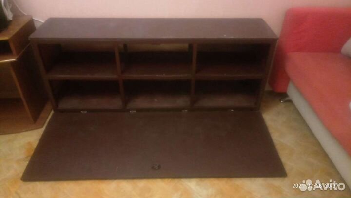 Тумбочка под аквариум