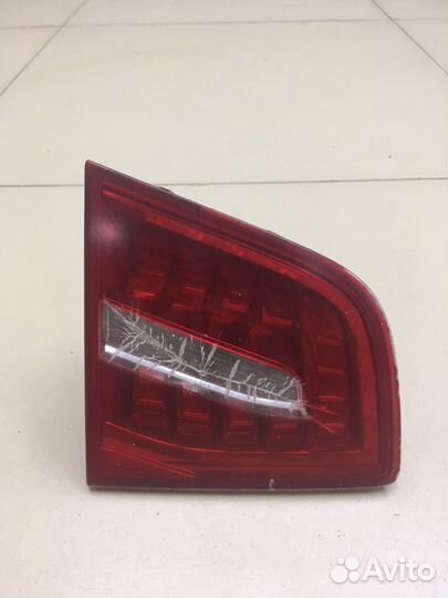 Фонарь в крышку багажника Audi A6 C6