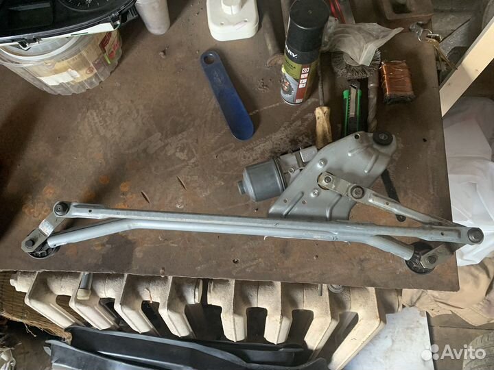 Трапеция дворников Renault Logan