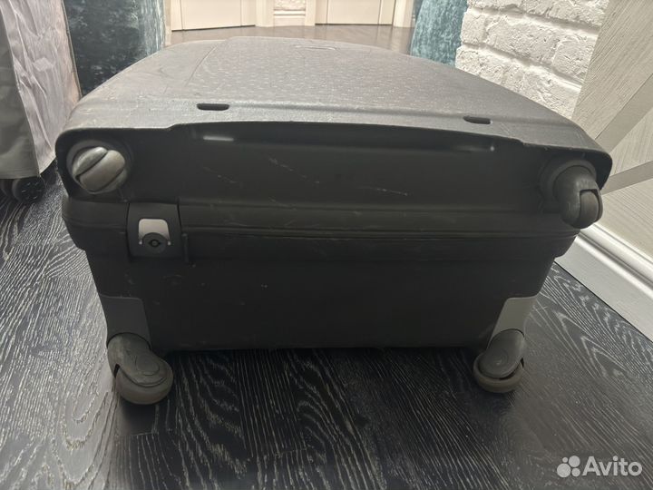 Чемодан Samsonite