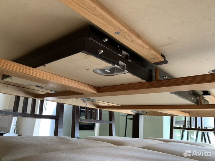 Стол обеденный раздвижной Бьюрста от икеа