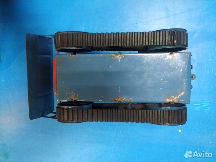 Игрушка Трактор