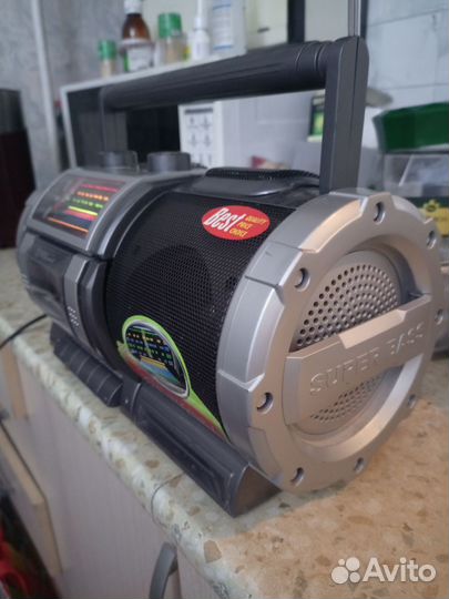 Магнитофон, приемник First RC-1606