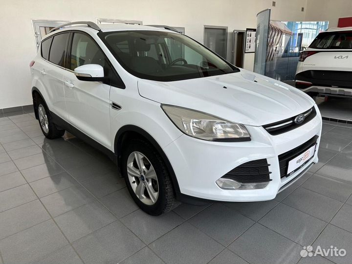 Ford Kuga, 2014