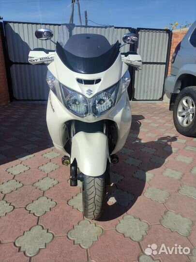 Suzuki skuwave 250