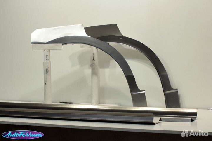 Mazda Demio 2 DY кузовные пороги и задние арки