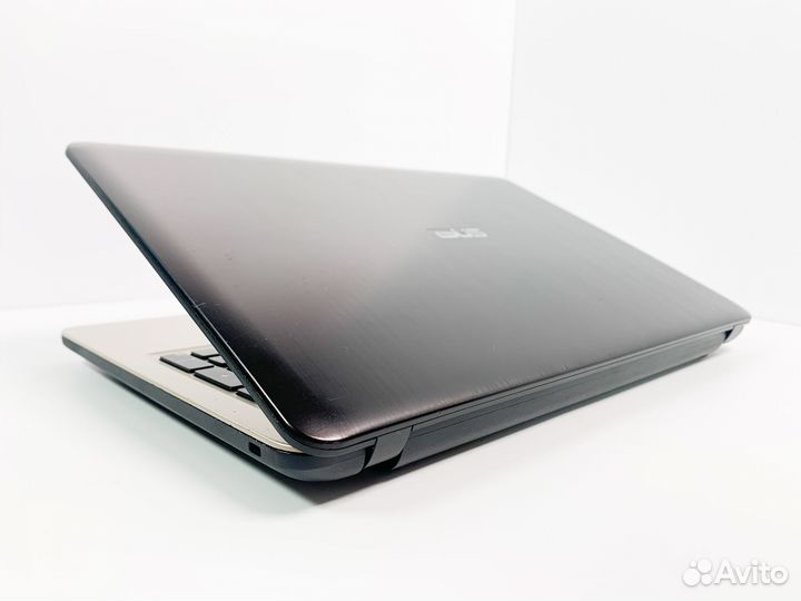 Ноутбук Asus 4 ядра/GeForce