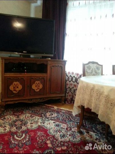 Тумба под телевизор Д-10