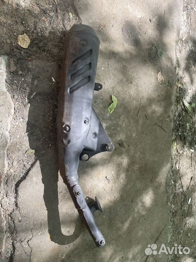 Выхлопная труба на скутер Suzuki