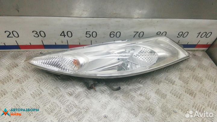 Фара левая Nissan Juke YF15 2010