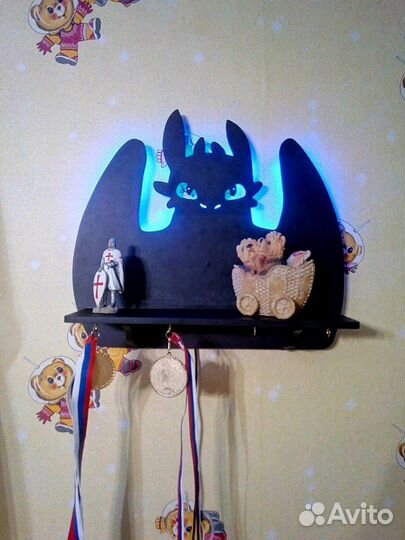 Полка с подсветкой 