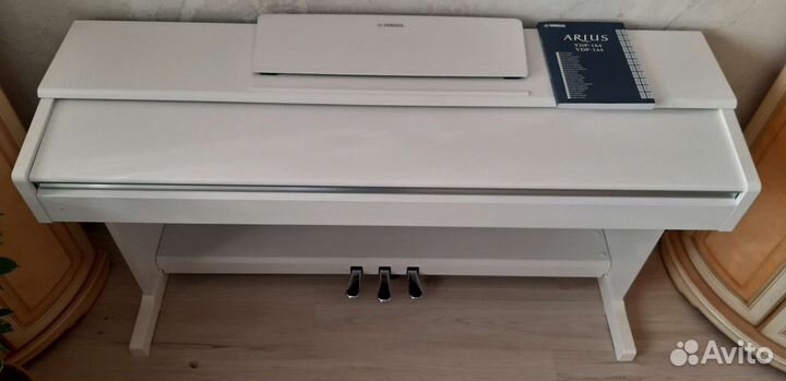 Цифровое фортепиано yamaha arius YDP-144