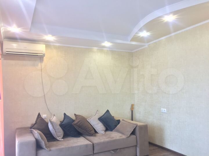 2-к. квартира, 52 м², 6/9 эт.