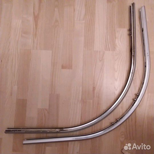 Две направляющие дуги для душевой