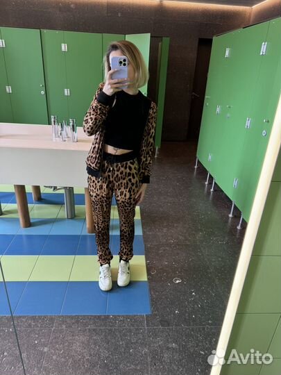 Костюм dolce gabbana женский