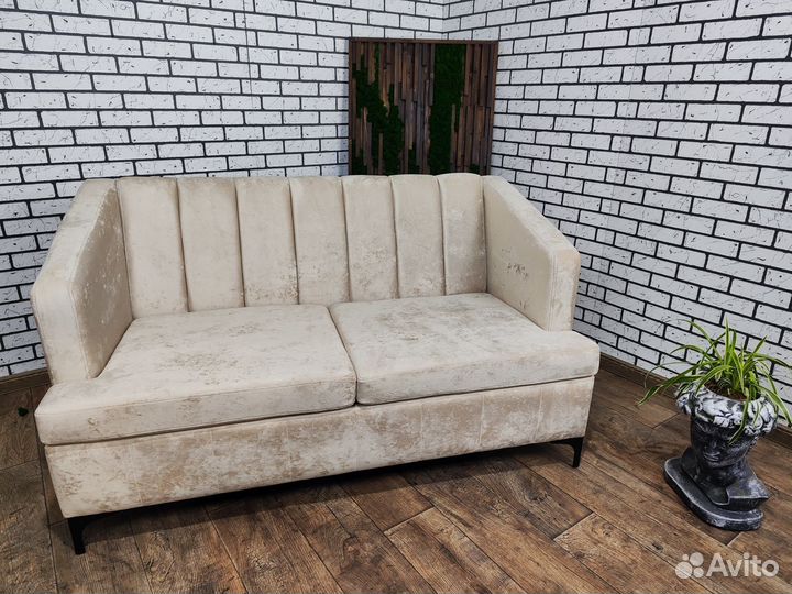 Диваны для кафе и баров