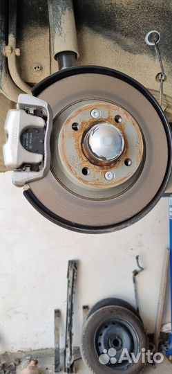 Задние дисковые тормоза в сборе на ладу Весту