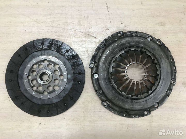 Сцепление Audi a4 b5 1,8 ADR