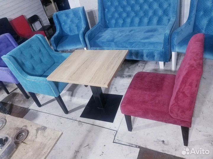 Кресло диваны столь