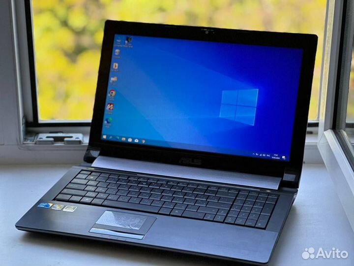 Новый asus/i3/4GB/GT 2GB/SSD 256
