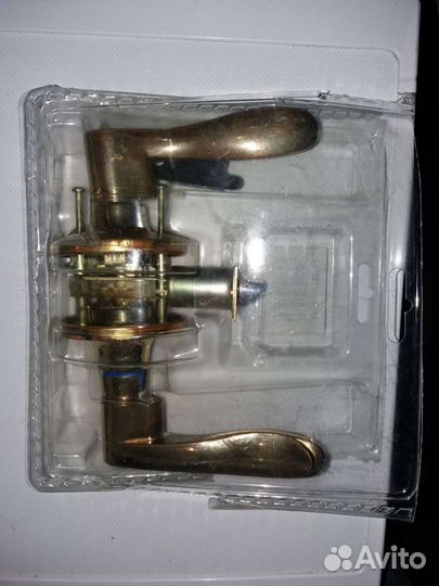 Дверные межкомнатные ручки