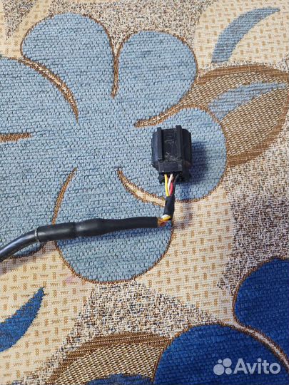 Крепление(штекер) к камера Киа Оптима 4