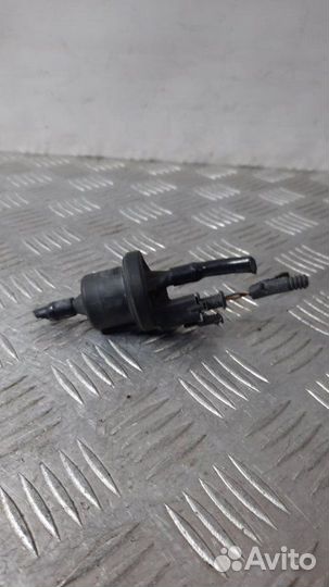 Клапан вентиляции топливного бака Ford C-Max