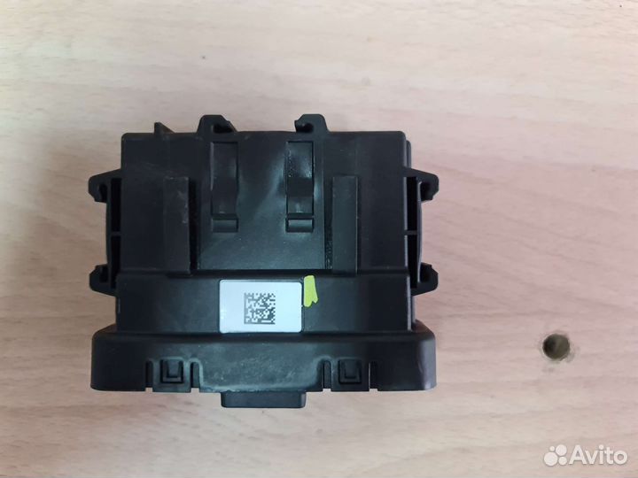 Главный шлюз сети CAN Renault Duster 2