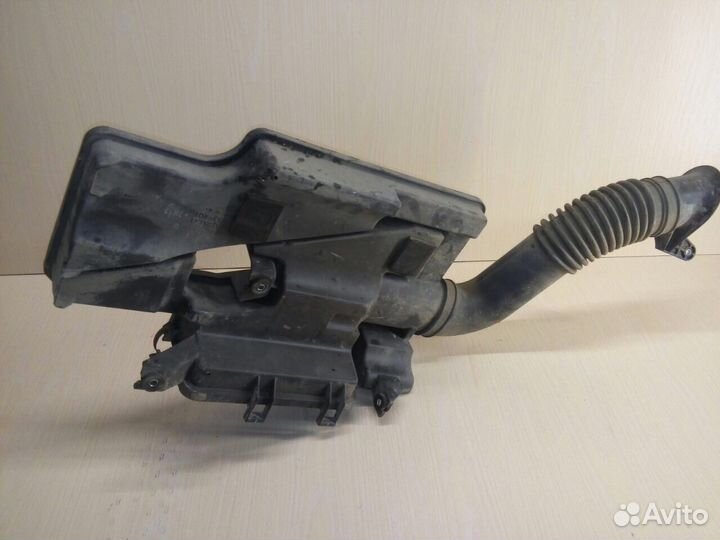 Корпус воздушного фильтра Suzuki Sx4 Сузуки 1.6