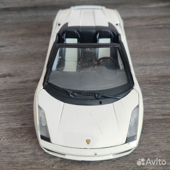 Lamborghini gallardo spyder 1:18