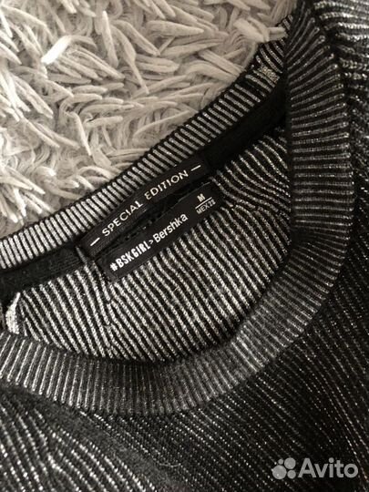 Платье Bershka