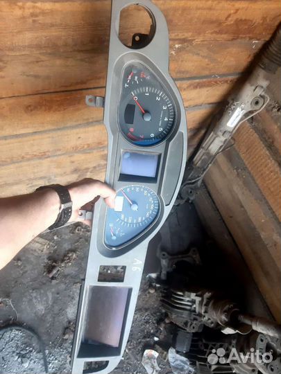 Панель приборов Audi A6 C6 эбу торм диски