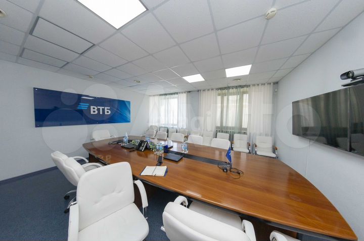 Здание, 966.7 м²