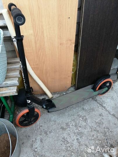 Самокат с большими колесами